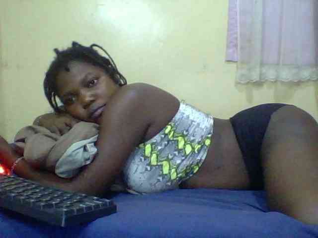 Cute-Divah webcam