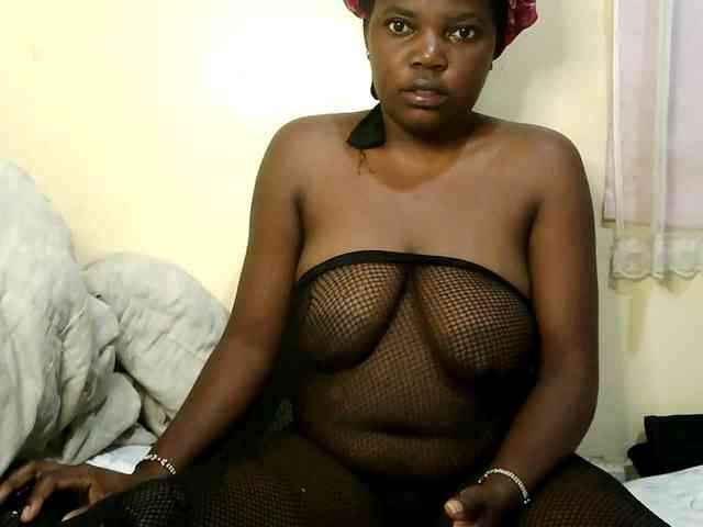 Cute-Divah webcam