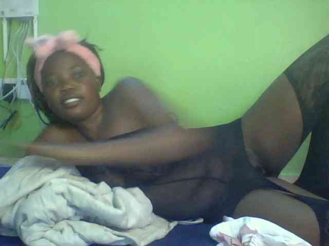 Cute-Divah webcam