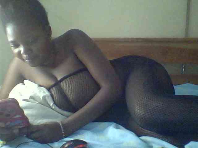 Cute-Divah webcam