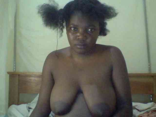 Cute-Divah webcam