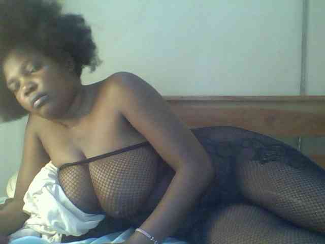 Cute-Divah webcam