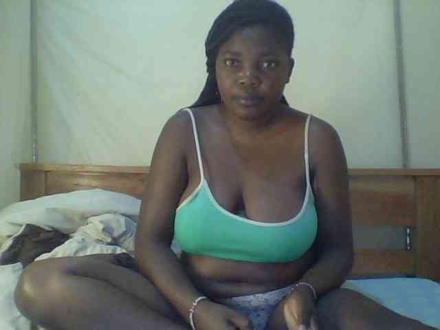 Cute-Divah webcam