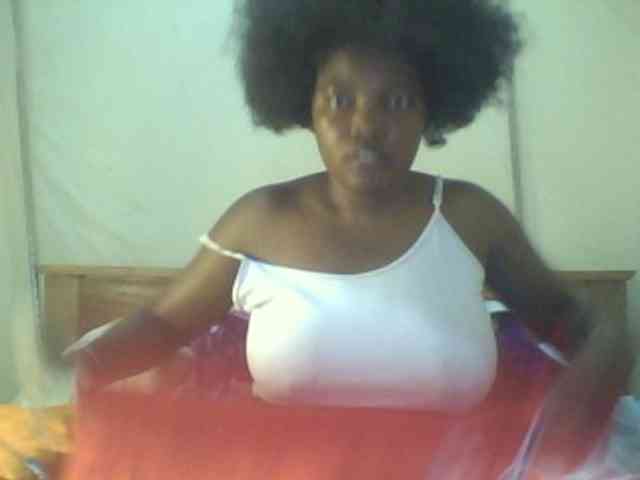 Cute-Divah webcam