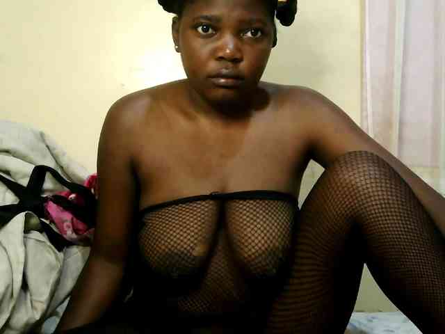 Cute-Divah webcam