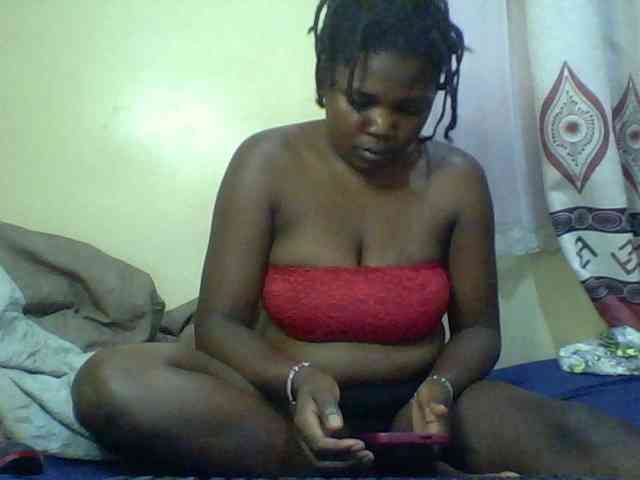 Cute-Divah webcam