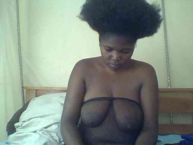 Cute-Divah webcam