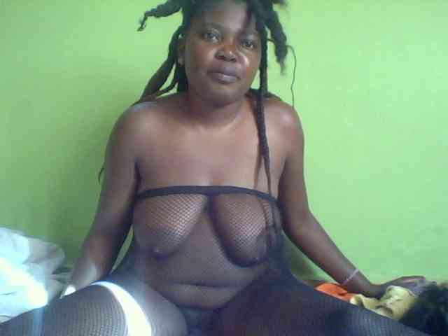 Cute-Divah webcam
