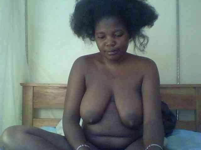 Cute-Divah webcam