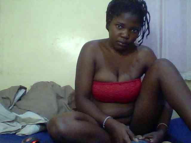 Cute-Divah webcam