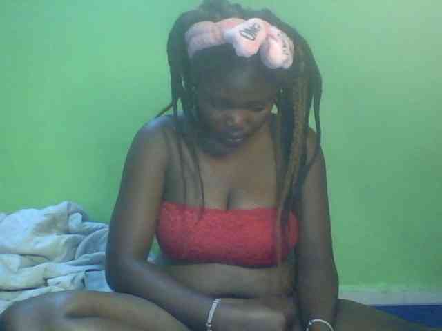 Cute-Divah webcam