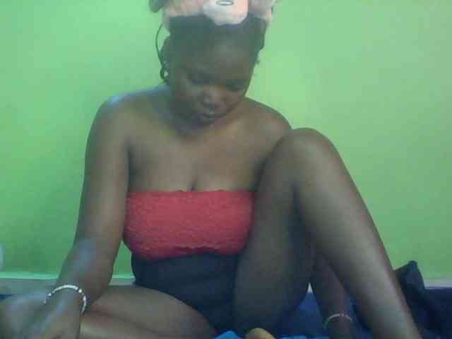 Cute-Divah webcam