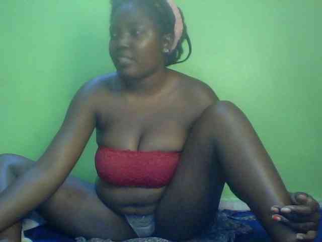 Cute-Divah webcam