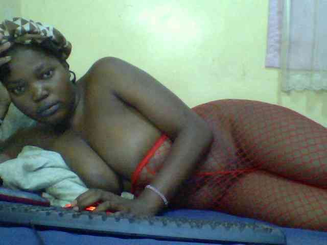 Cute-Divah webcam
