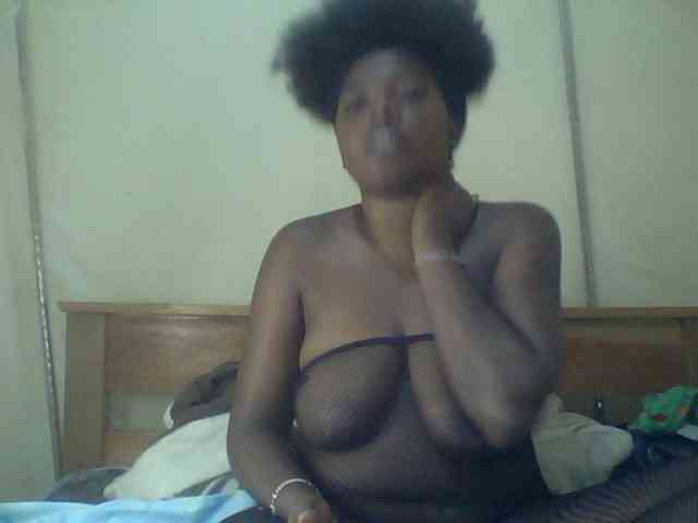 Cute-Divah webcam