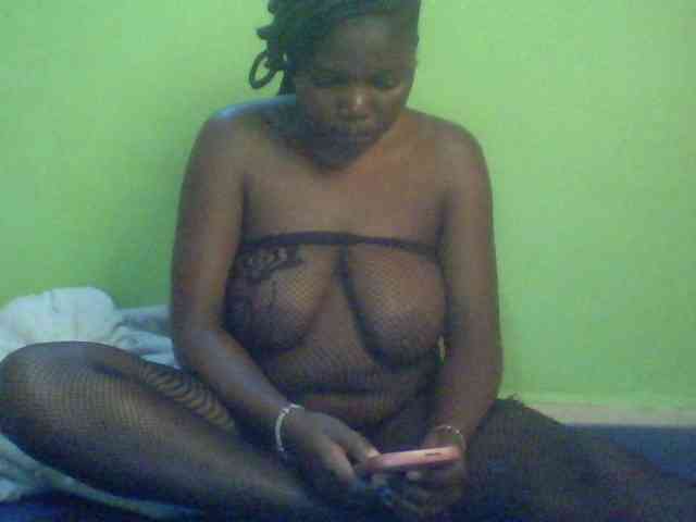 Cute-Divah webcam