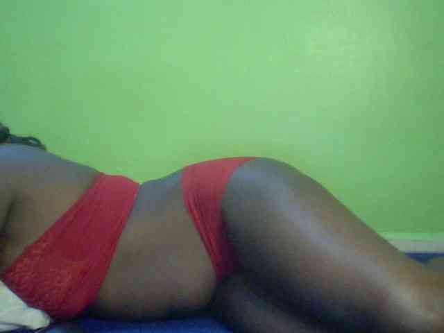 Cute-Divah webcam