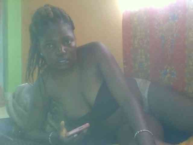 Cute-Divah webcam