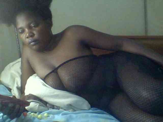 Cute-Divah webcam