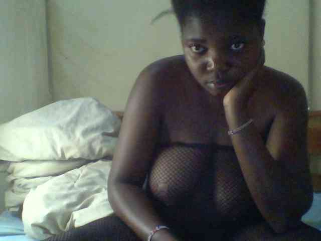Cute-Divah webcam