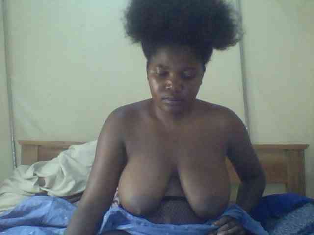 Cute-Divah webcam