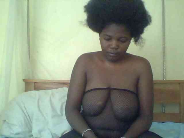 Cute-Divah webcam
