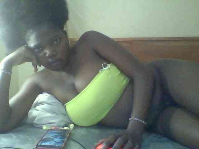 Cute-Divah webcam