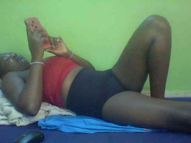 Cute-Divah webcam