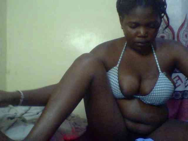 Cute-Divah webcam