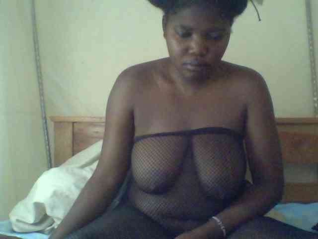 Cute-Divah webcam
