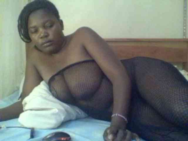 Cute-Divah webcam