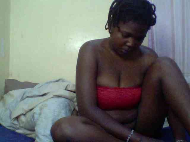 Cute-Divah webcam