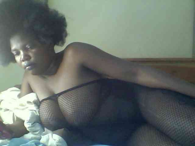 Cute-Divah webcam
