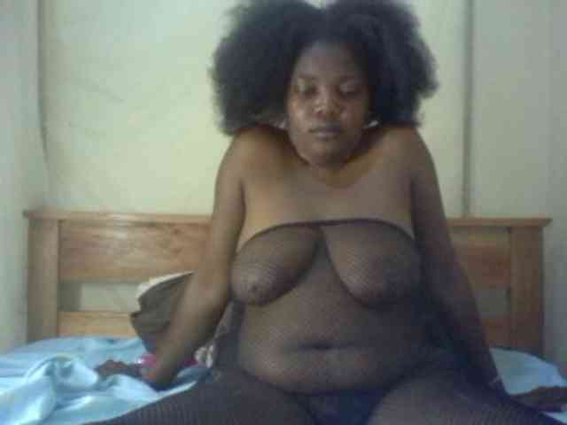 Cute-Divah webcam