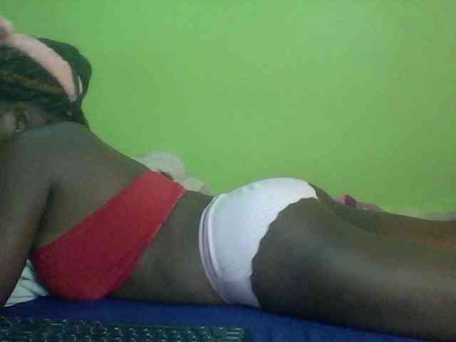 Cute-Divah webcam