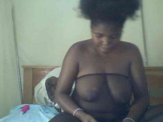 Cute-Divah webcam