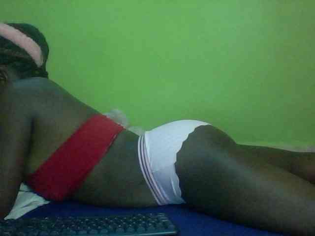Cute-Divah webcam