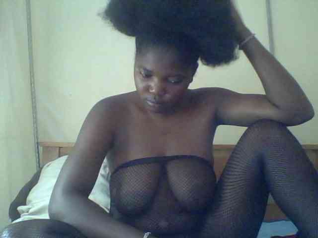 Cute-Divah webcam