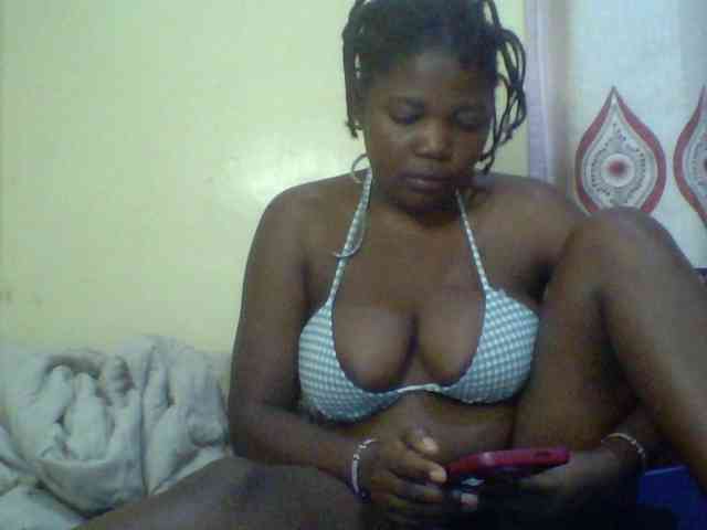 Cute-Divah webcam