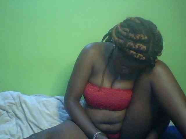 Cute-Divah webcam