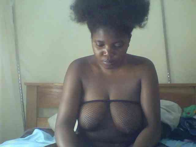 Cute-Divah webcam
