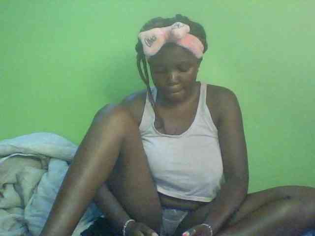 Cute-Divah webcam
