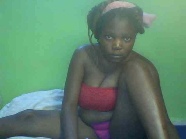 Cute-Divah webcam