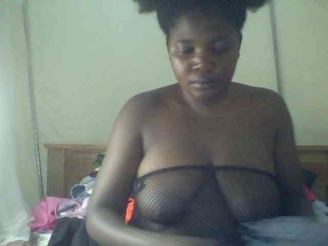 Cute-Divah webcam