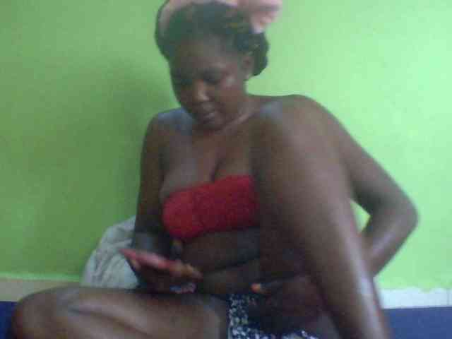 Cute-Divah webcam