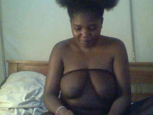 Cute-Divah webcam