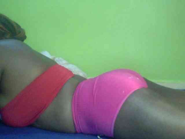 Cute-Divah webcam