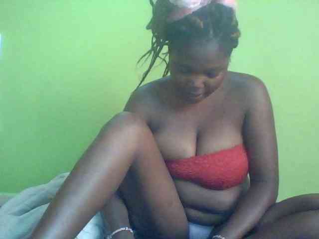 Cute-Divah webcam