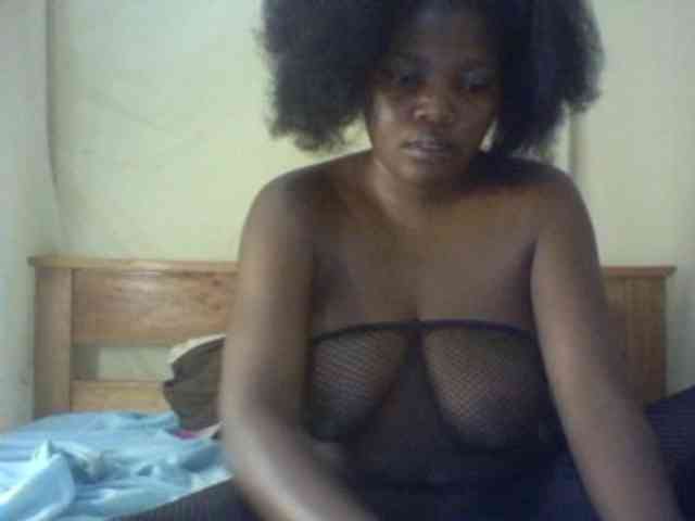 Cute-Divah webcam