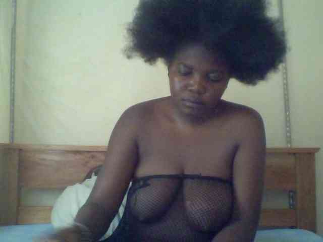 Cute-Divah webcam